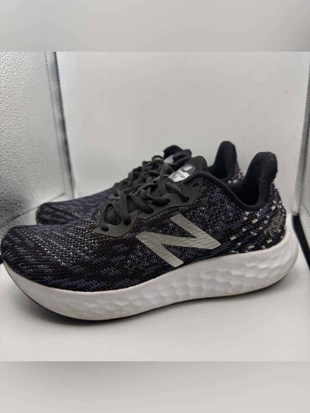 Women's New Balance Fresh Foam Running Shoes WRISELK2 Size 6.5 Black/Blue